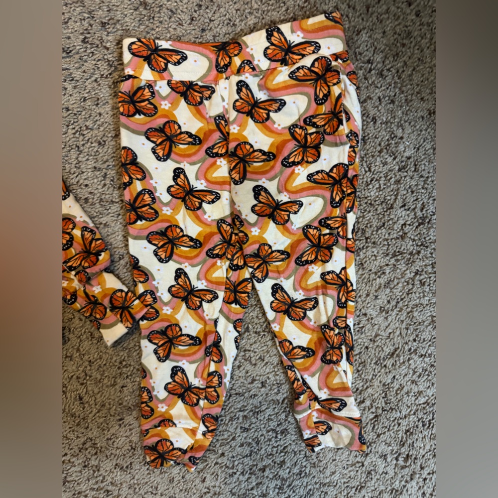 Posh Peanut Retro Monarch Butterfly Print Set - Picture 2 of 6